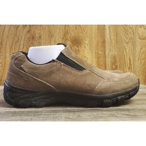 Nevados Slip On Suede Shoes Men's Size 9 Brown